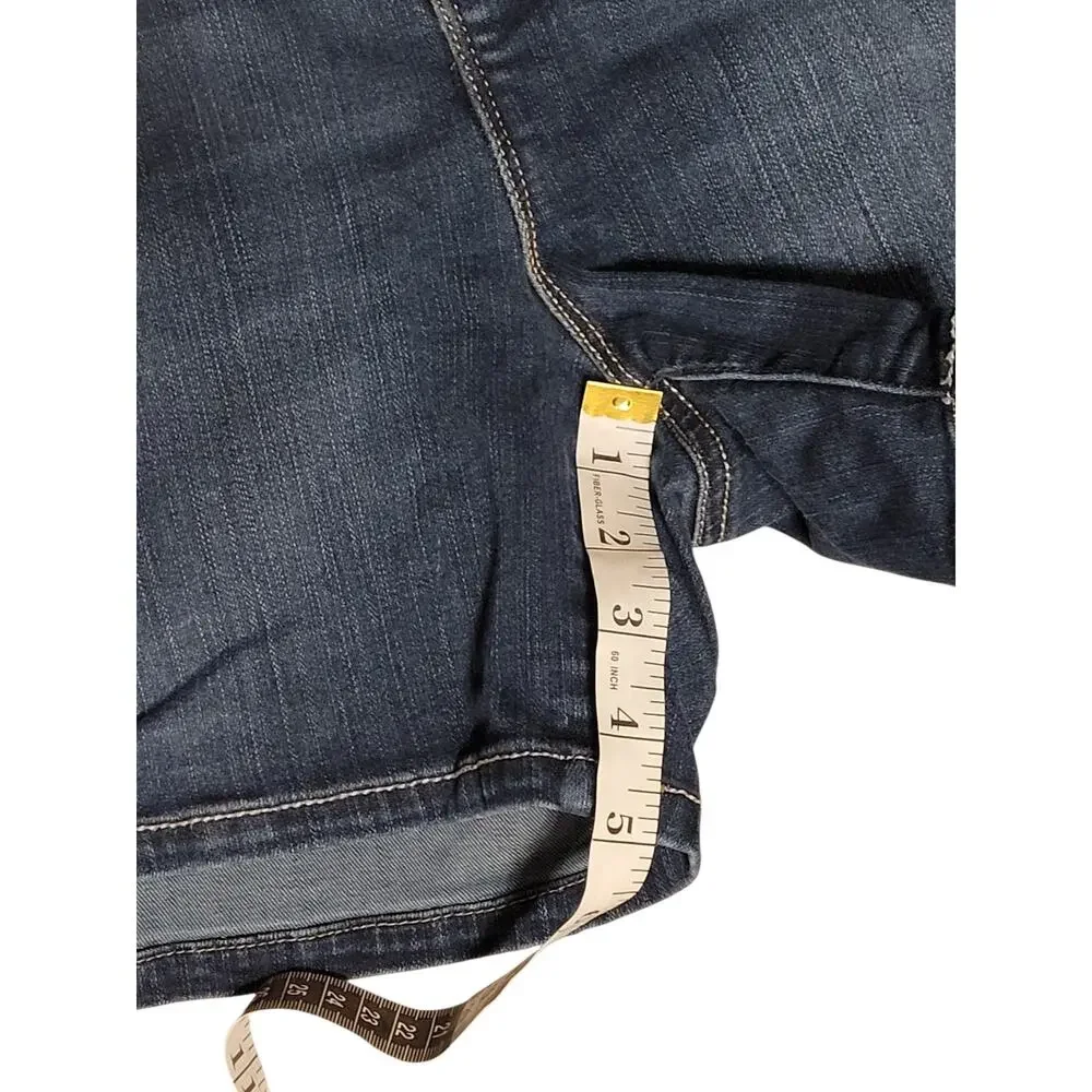 Torrid Womens High-Rise Stretch Denim Shorts Size 18 Dark Blue Wash EUC - Picture 5 of 9